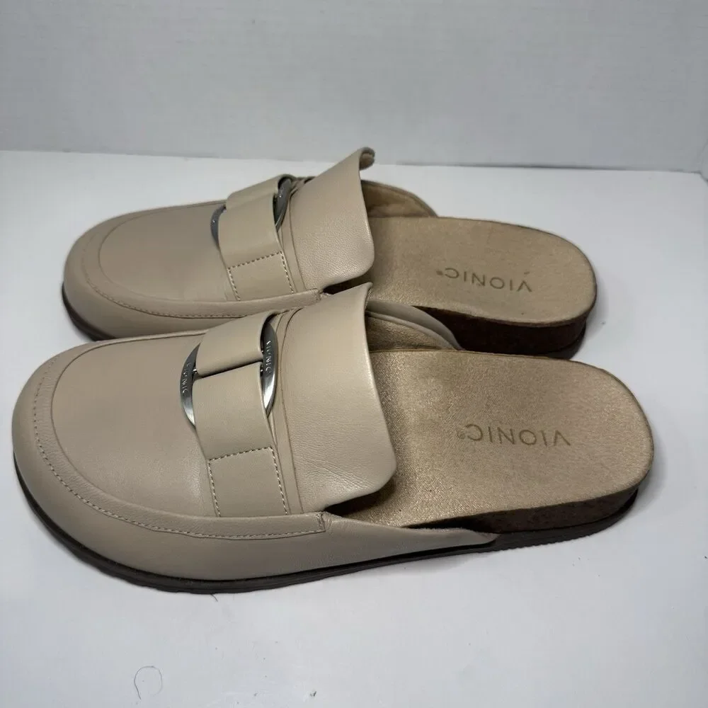 Vionic Jordan Mule Clogs Womens 8 Beige Leather Slip On Comfort Loafers EUC